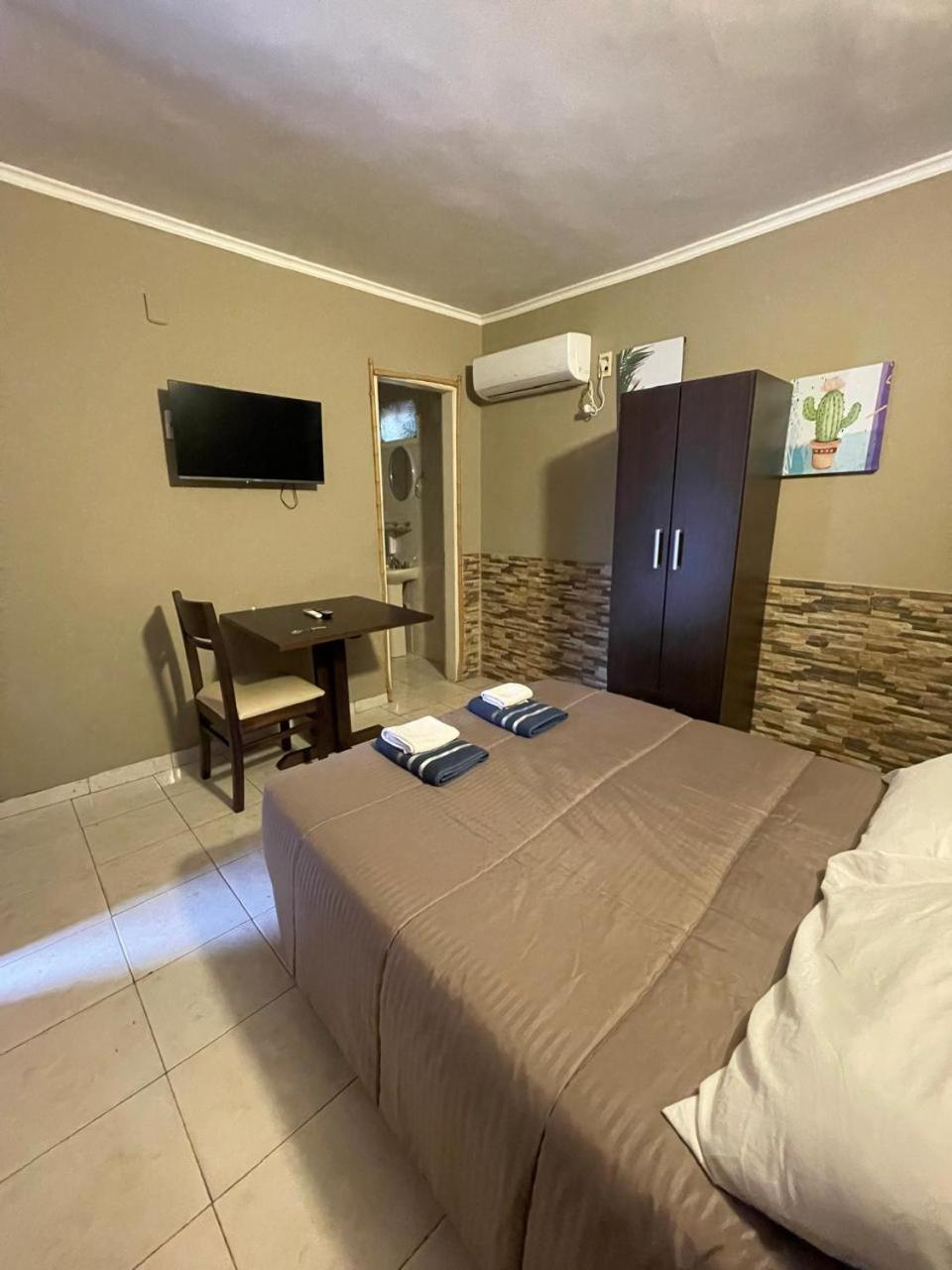 Hotel Bl Πουέρτο Ιγκουασού Εξωτερικό φωτογραφία